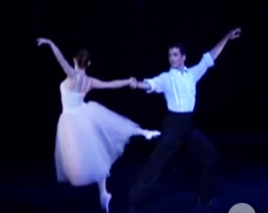 Raymond Pas De Deux